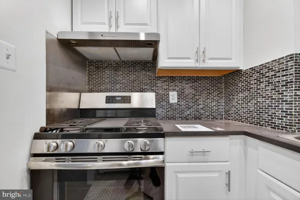 $695,000 | 301 I Street Southwest, Unit 108, Washington, DC 20024