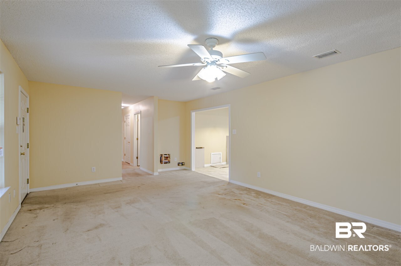 2446 Nortons Lane Mobile, AL 36605 - Photo 10 of 19