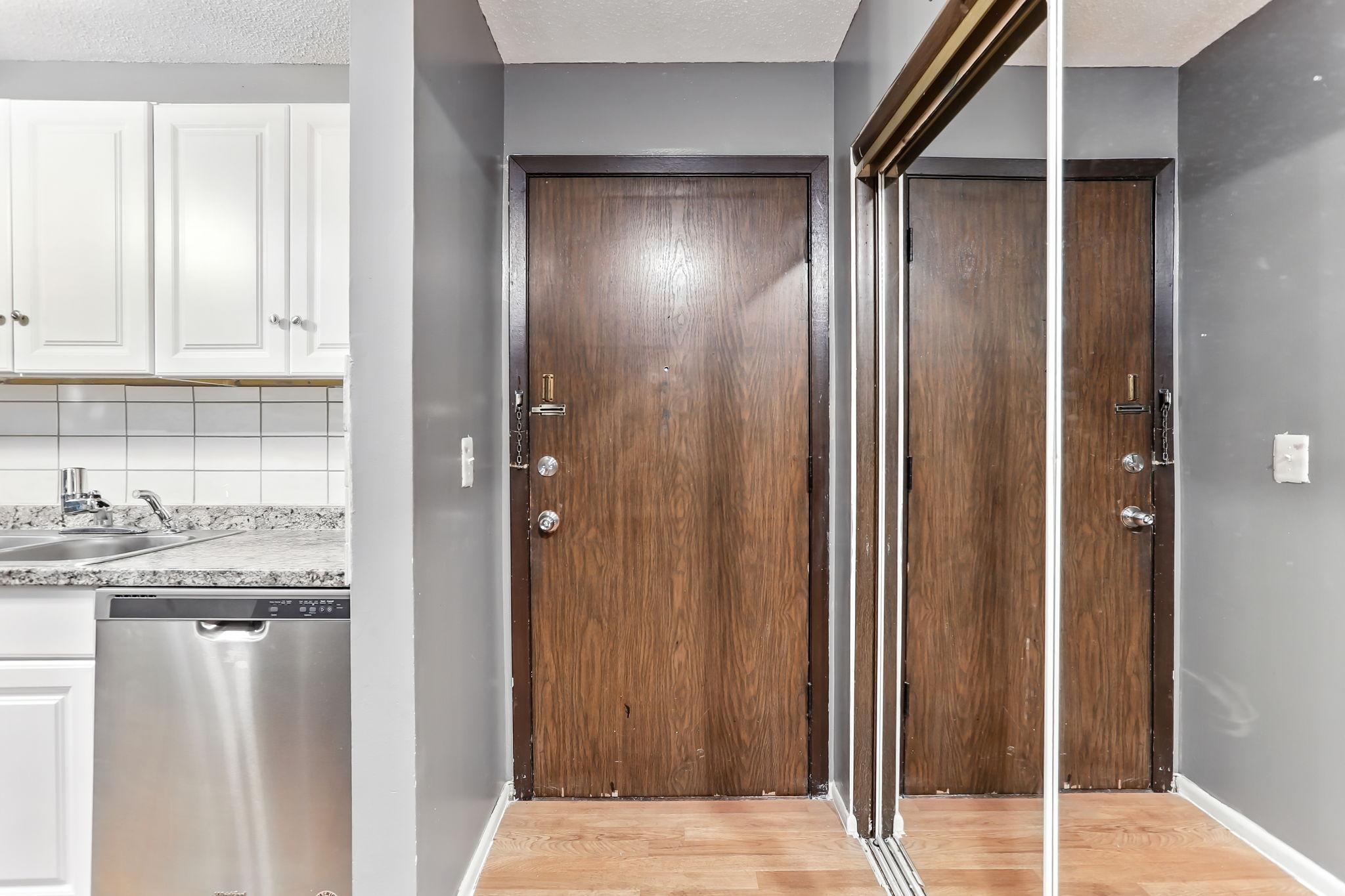 4207 Lakeside Avenue North, Unit 134 Brooklyn Center, MN 55429 - Photo 2 of 25