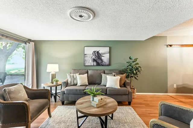 $130,000 | 4207 Lakeside Avenue North, Unit 134, Brooklyn Center, MN 55429