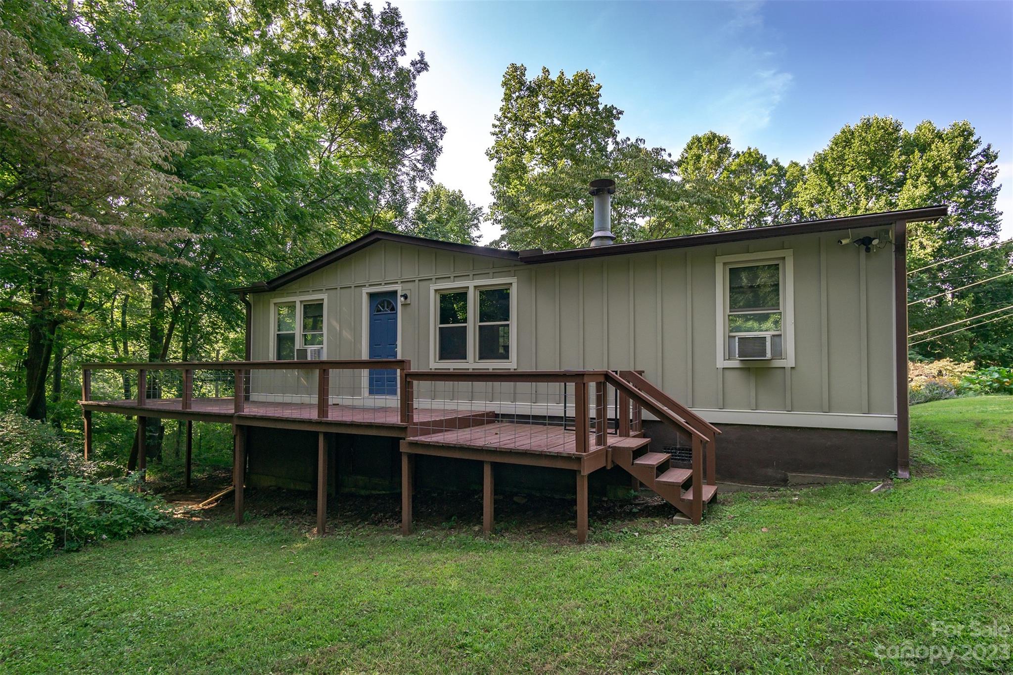 302 Riddle Road Swannanoa, NC 28778 - Photo 1 of 38 Gallery Image 1