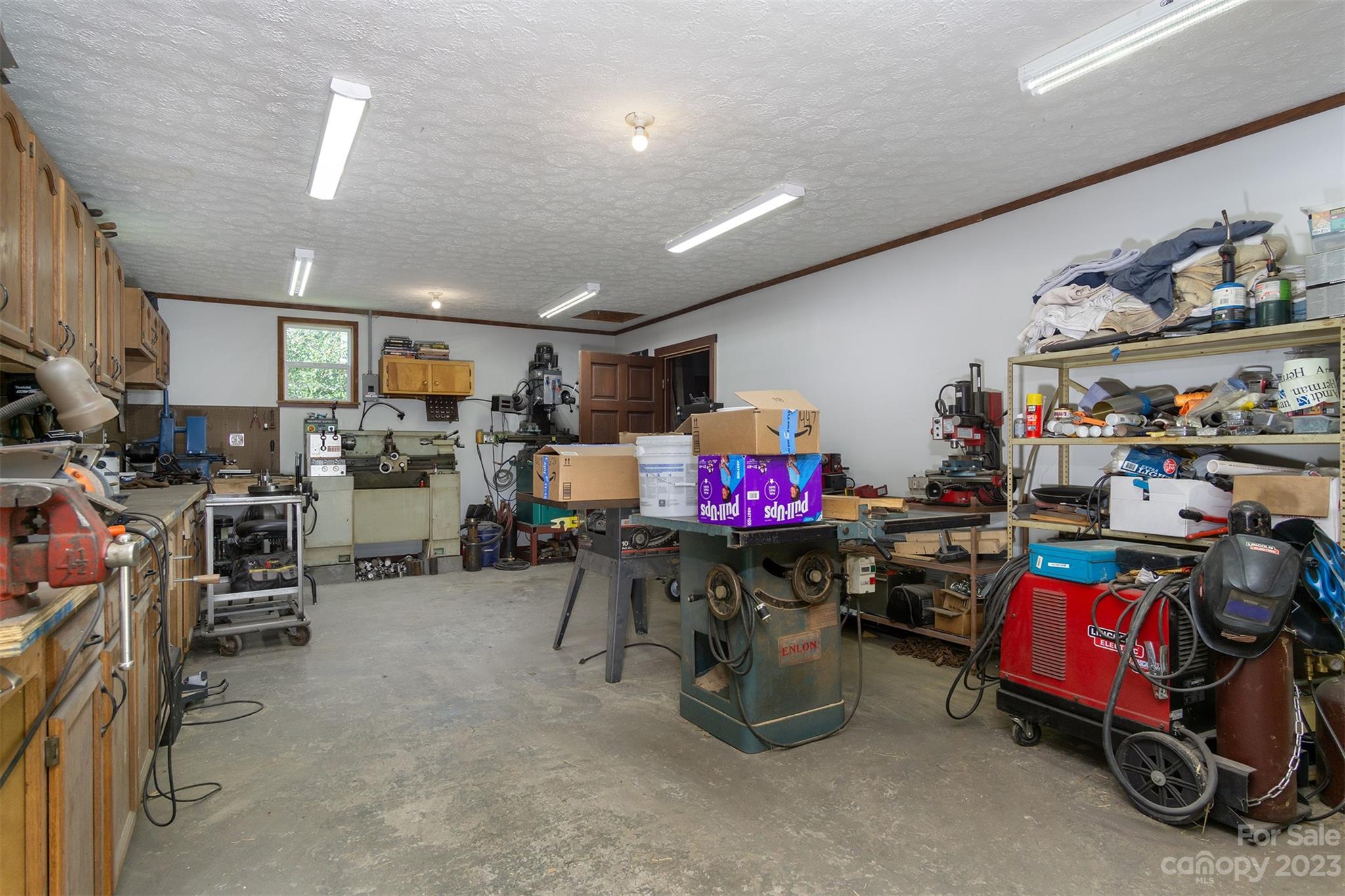 302 Riddle Road Swannanoa, NC 28778 - Photo 21 of 38 Gallery Image 21