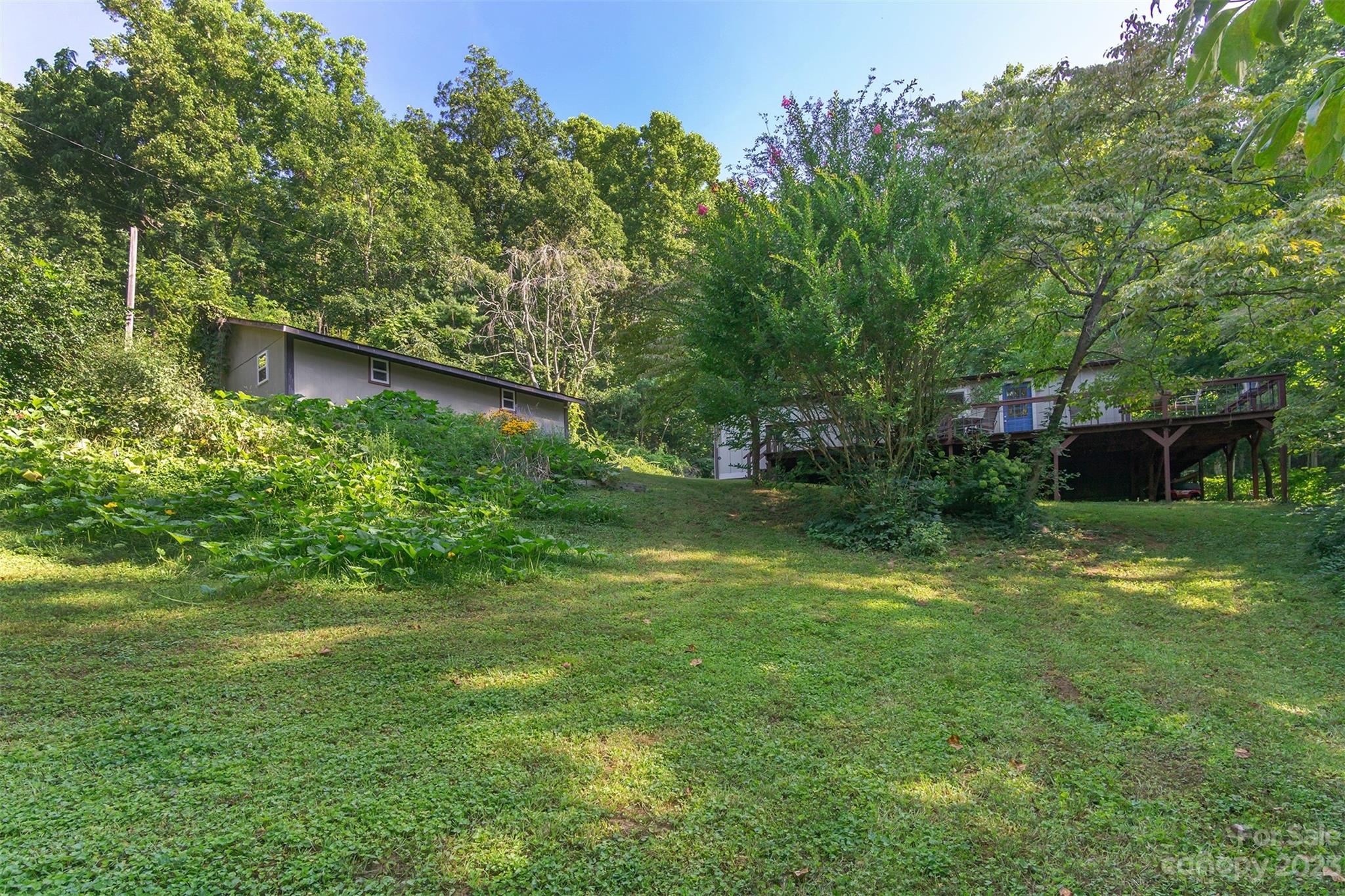 302 Riddle Road Swannanoa, NC 28778 - Photo 26 of 38 Gallery Image 26