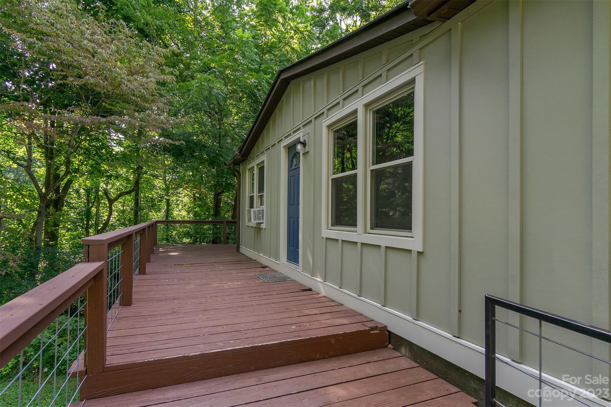 302 Riddle Road Swannanoa, NC 28778 - Photo 36 of 38 Gallery Image 36