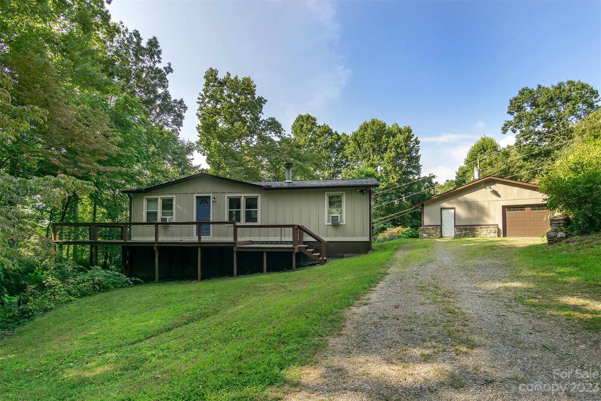 302 Riddle Road Swannanoa, NC 28778 - Photo 37 of 38 Gallery Image 37