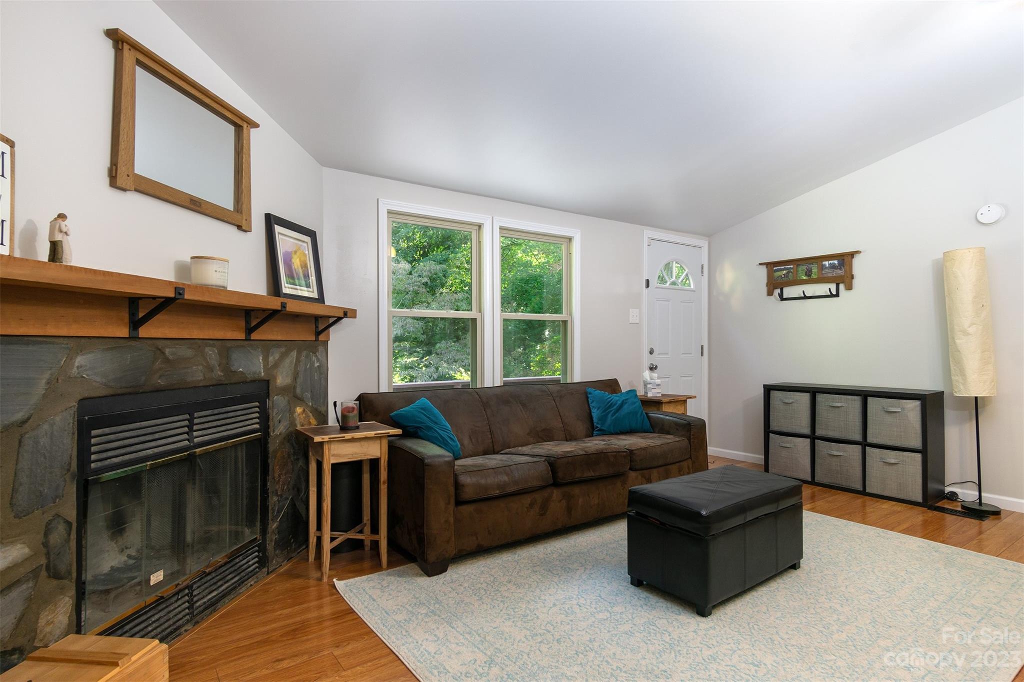 302 Riddle Road Swannanoa, NC 28778 - Photo 7 of 38 Gallery Image 7