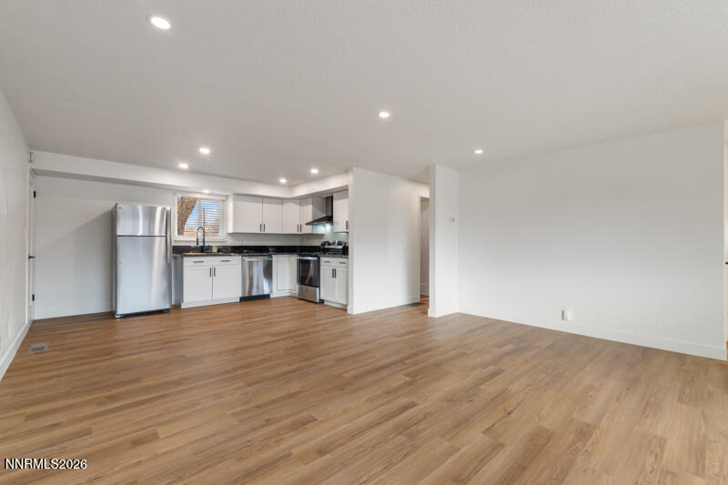 655 Walker Avenue Reno, NV 89509 - Photo 5 of 13 655 Walker Avenue (4 of 14)