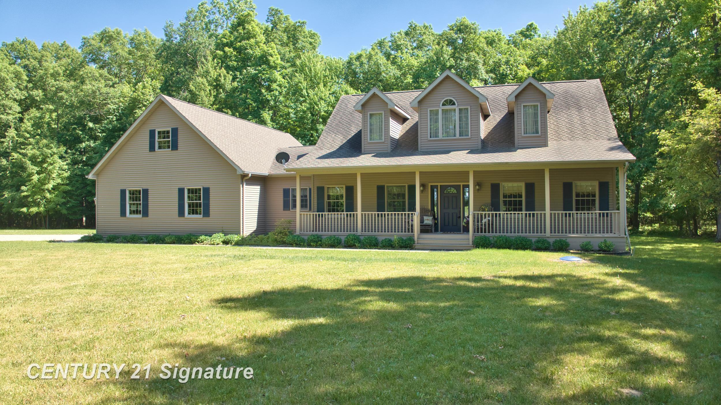 7147 Gary Road Chesaning, MI 48616 - Photo 1 of 42