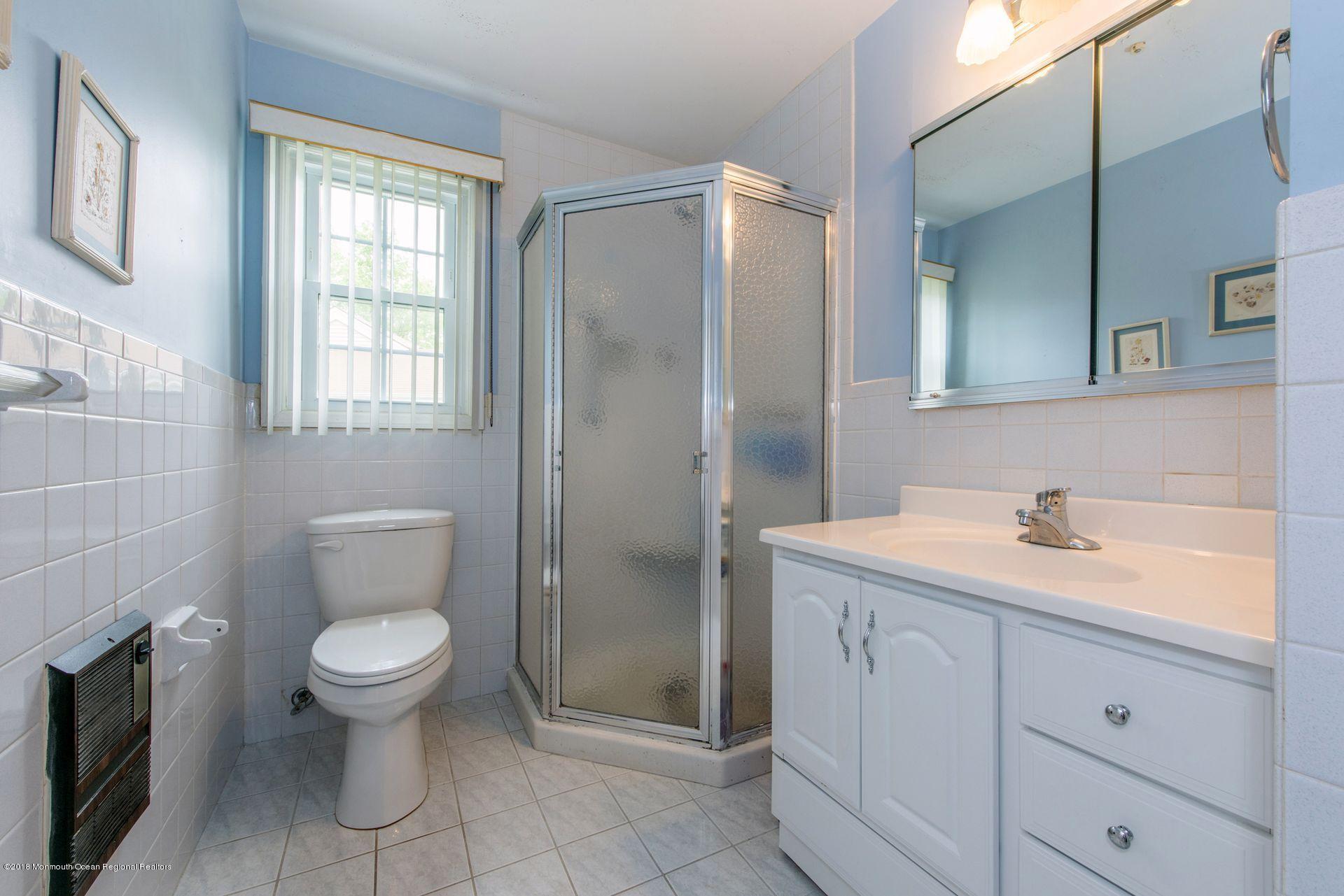 97 A Evesham Road Freehold, NJ 07728 - Photo 13 of 21 Master Bath
