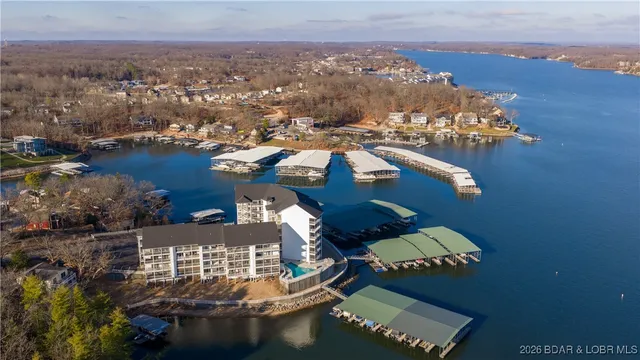$429,000 | 1359 Seascape Lane, Unit B307, Osage Beach, MO 65065