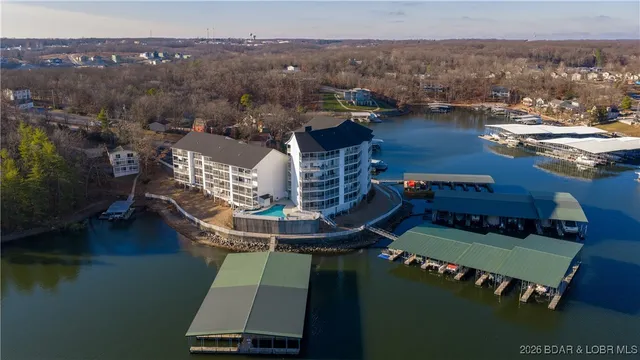 $429,000 | 1359 Seascape Lane, Unit B307, Osage Beach, MO 65065