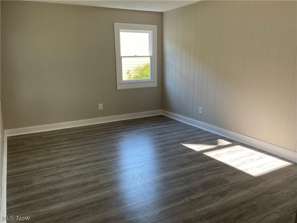 5955 Chapel Road Madison, OH 44057 - Photo 8 of 22