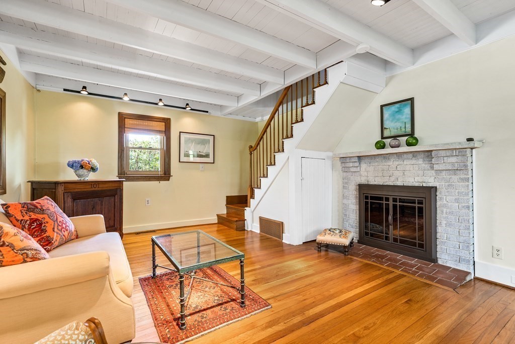 87 Marion Road Scituate, MA 02066 - Photo 14 of 32