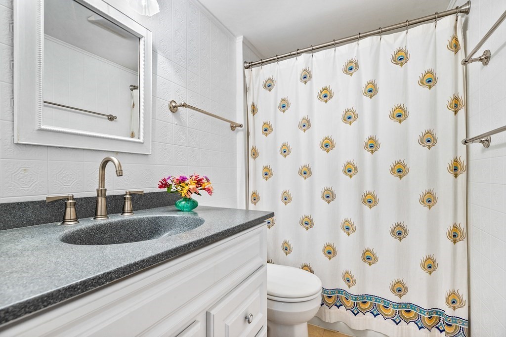 87 Marion Road Scituate, MA 02066 - Photo 21 of 32