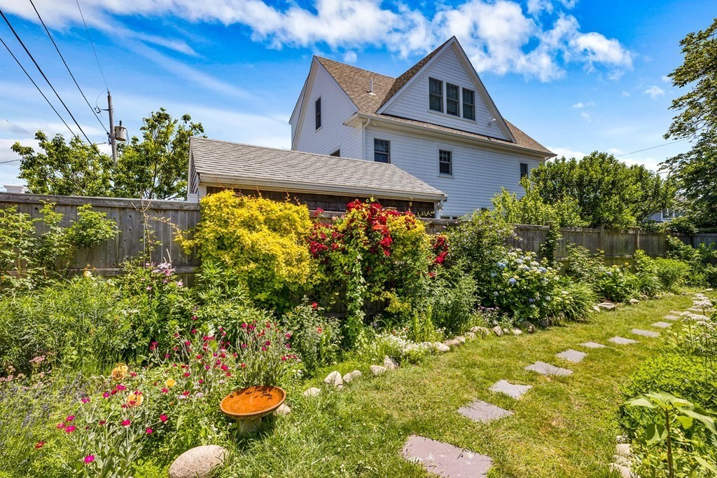 87 Marion Road Scituate, MA 02066 - Photo 27 of 32