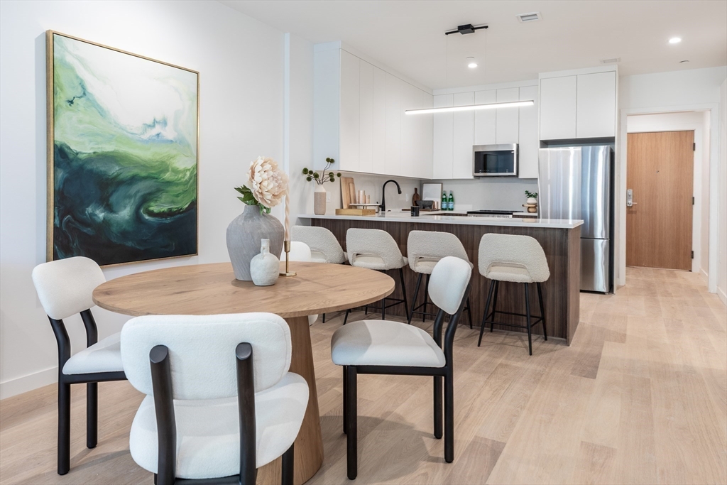 1395 Washington Street, Unit 506 Boston, MA 02118 - Photo 7 of 34