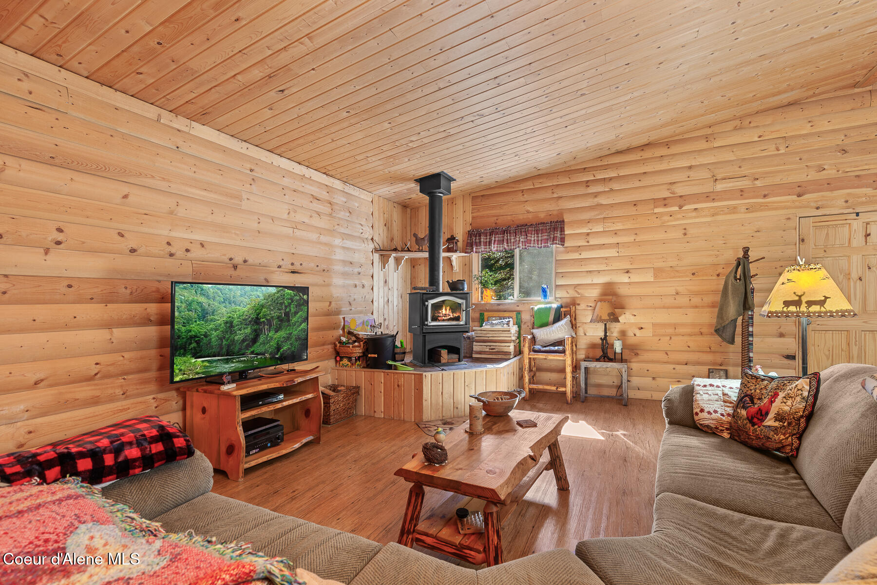 25431 North Lantern Hill Road Rathdrum, ID 83858 - Photo 3 of 27 25431NLanternHillRd-3