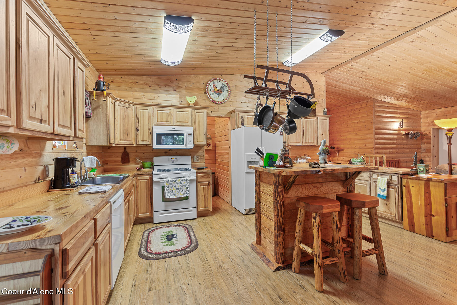 25431 North Lantern Hill Road Rathdrum, ID 83858 - Photo 7 of 27 25431NLanternHillRd-7