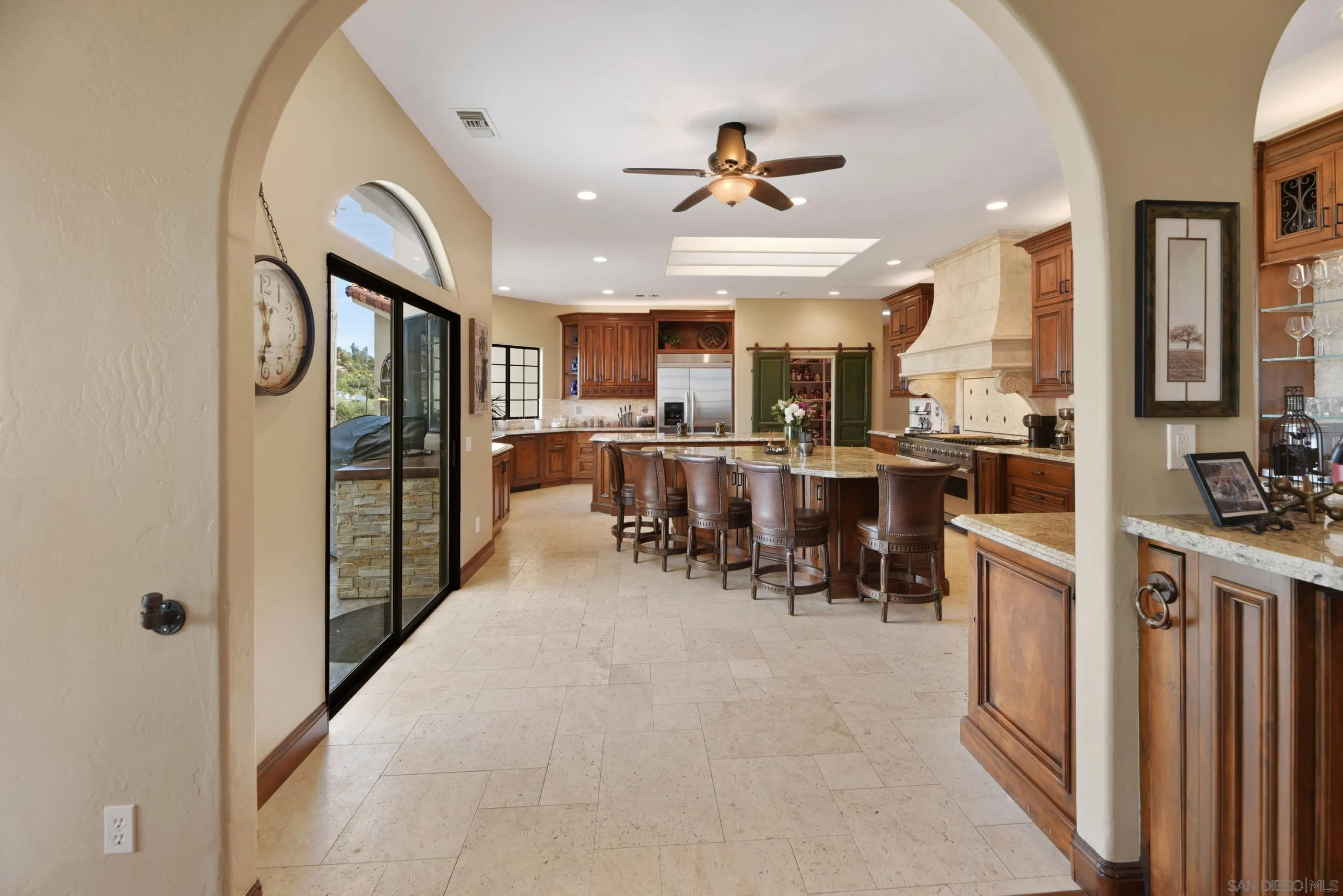 12963 Glen Circle Road Poway, CA 92064 - Photo 11 of 75