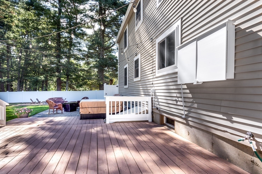 7 Glenwood Road Franklin, MA 02038 - Photo 38 of 46