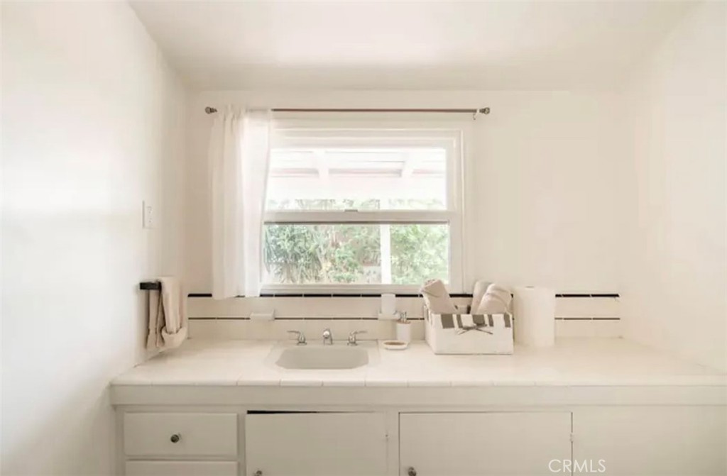 3946 Puerco Canyon Road Malibu, CA 90265 - Photo 11 of 11