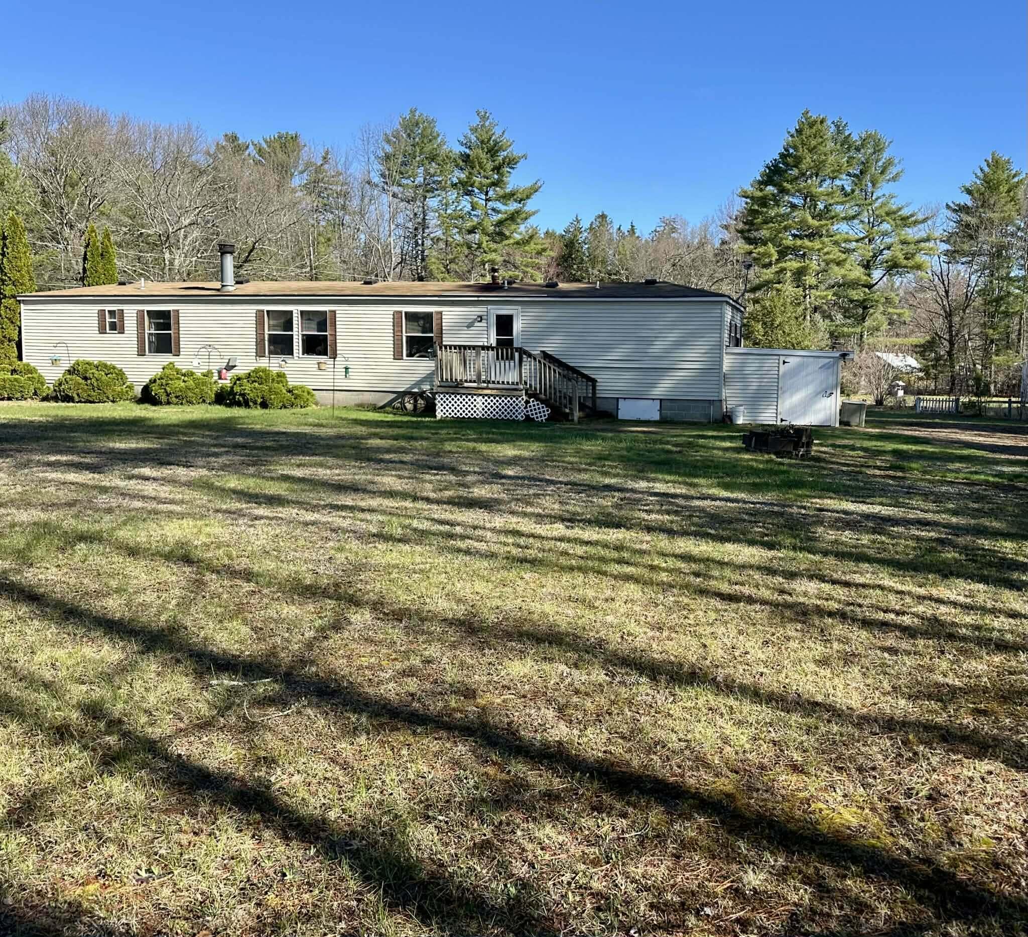 288 Country Club 3 Road Sanford, ME 04073 - Photo 3 of 21