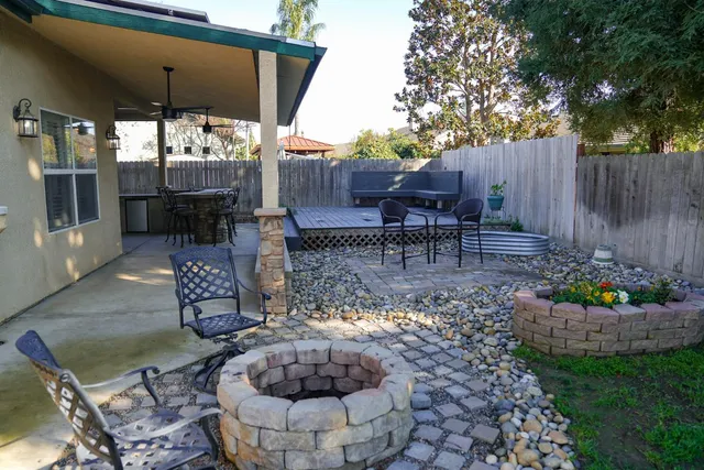 $625,000 | 1015 East Chestnut Court, Visalia, CA 93292