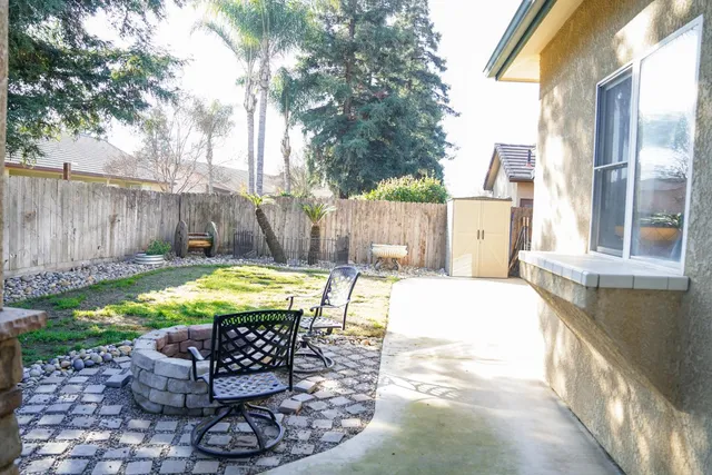 $625,000 | 1015 East Chestnut Court, Visalia, CA 93292