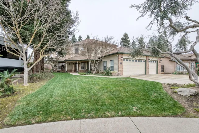 $625,000 | 1015 East Chestnut Court, Visalia, CA 93292