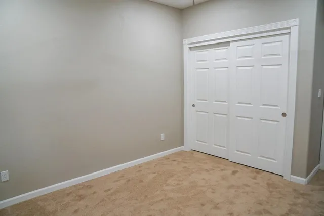 $625,000 | 1015 East Chestnut Court, Visalia, CA 93292