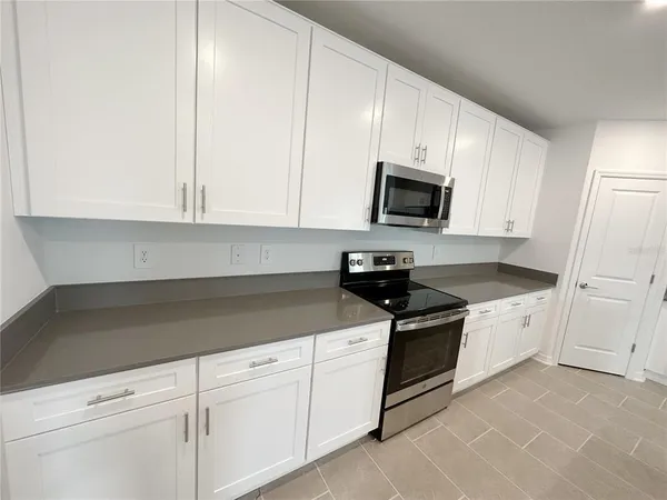 $2,200 | 530 Short Lane, Winter Haven, FL 33881