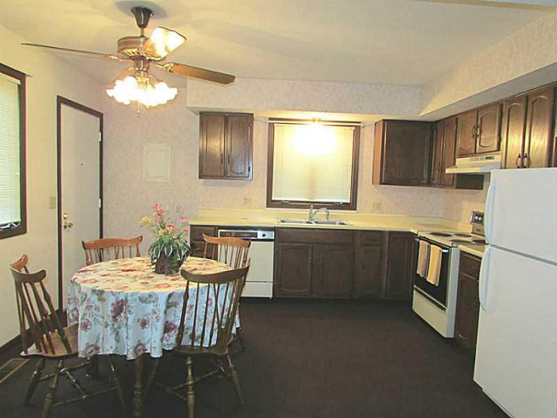 2719 Red Coach Drive, Unit 3 Springfield, OH 45503 - Photo 5 of 12