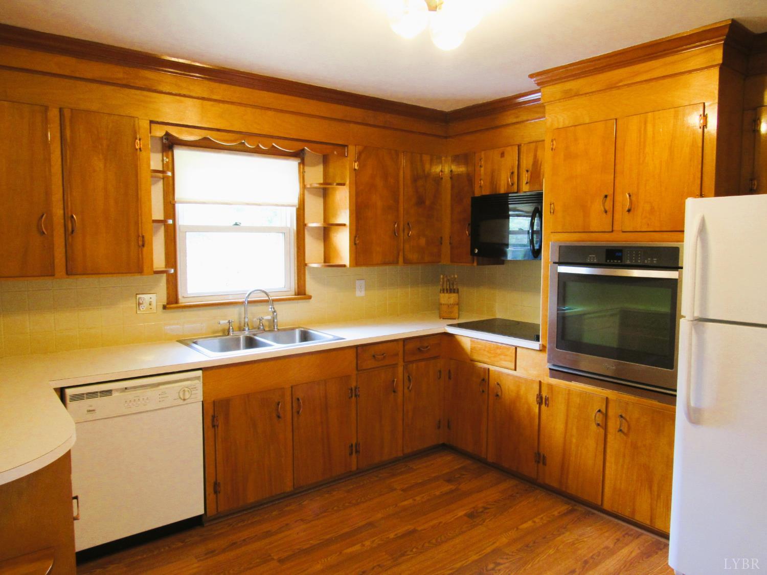 2018 South Coolwell Road Monroe, VA 24574 - Photo 10 of 47