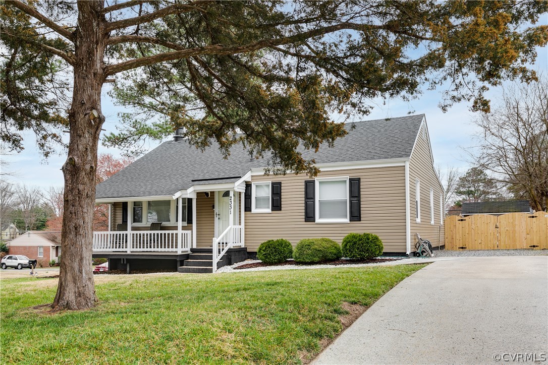 2331 Golden Road Richmond, VA 23230 - Photo 3 of 28 Gallery Image 3