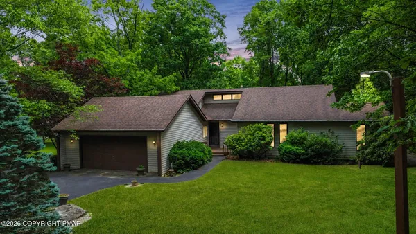 $348,500 | 129 Poplar Lane, Kunkletown, PA 18058