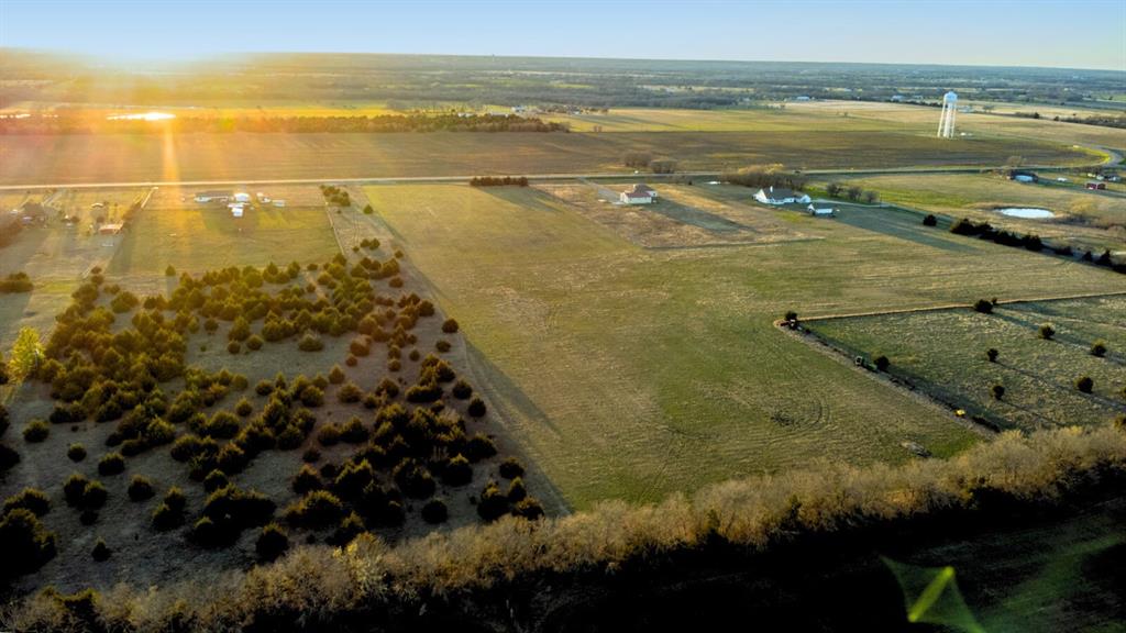 0 Fm-3133 Anna, TX 75409 - Photo 2 of 8 a view of an ocean and beach