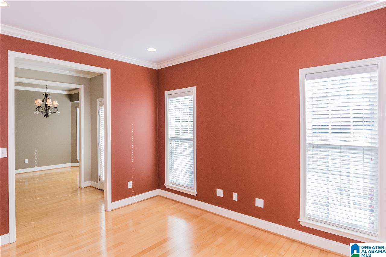 572 Hackberry Ridge Cove Birmingham, AL 35226 - Photo 6 of 32