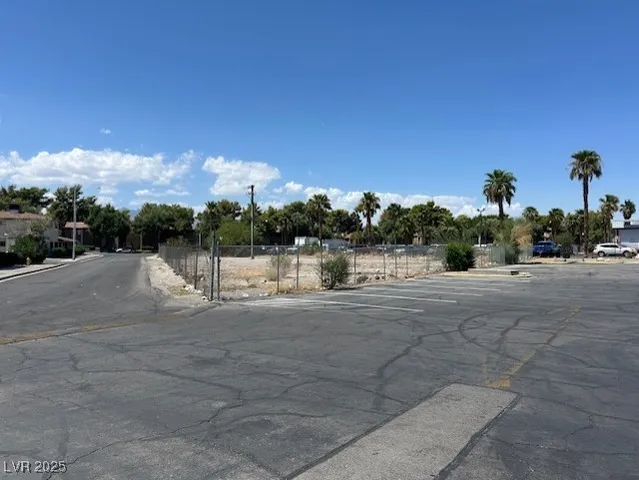 $280,000 | 3300 Michael Way, Las Vegas, NV 89130