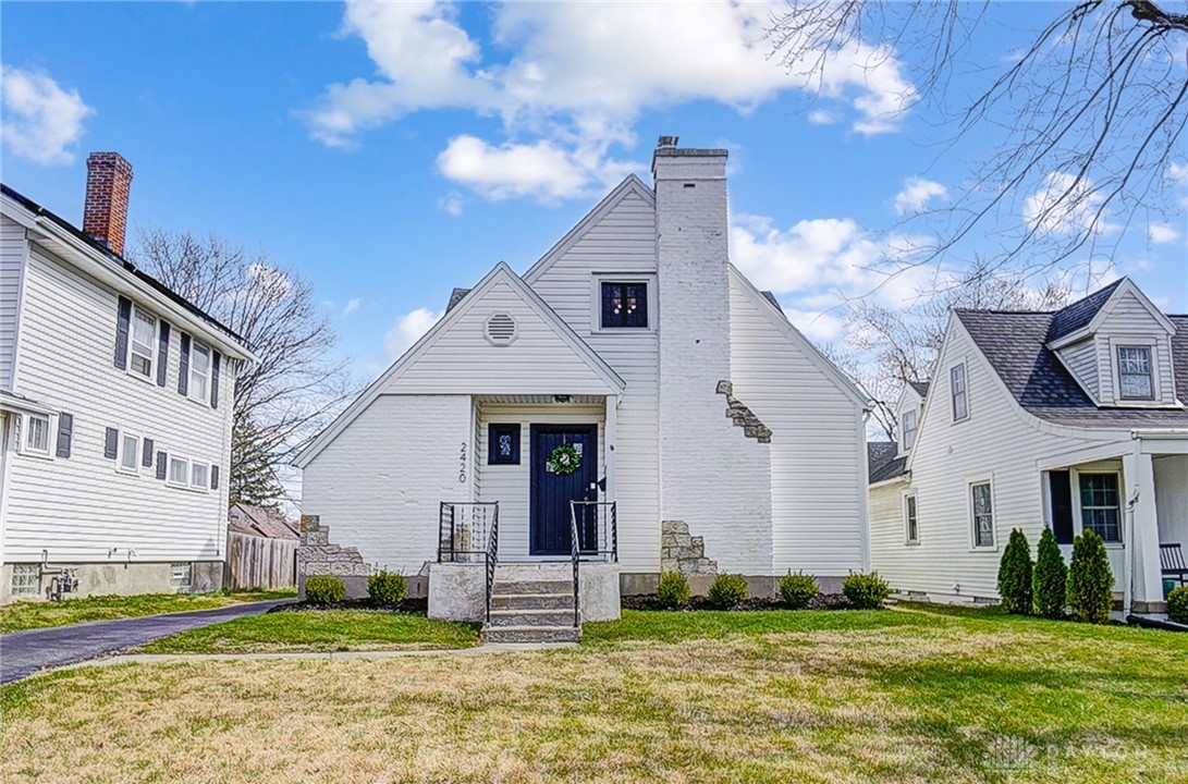 2420 Shroyer Road Dayton, OH 45419 - Photo 1 of 36