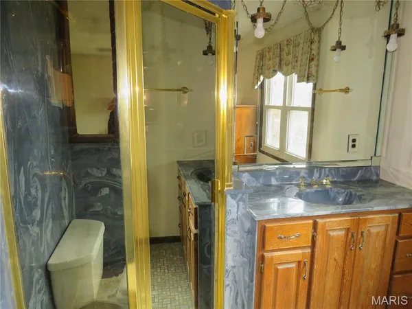 $475,000 | 2371 Holtgrewe Road, Washington, MO 63090