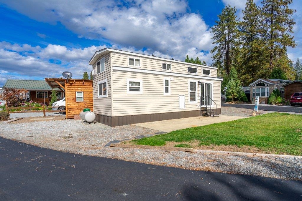 16 Songbird Lane Usk, WA 99180 - Photo 1 of 50