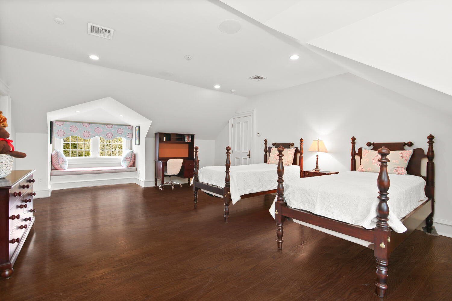 363 West Road New Canaan, CT 06840 - Photo 36 of 68 363 West Rd New Canaan CT-large-217-217-