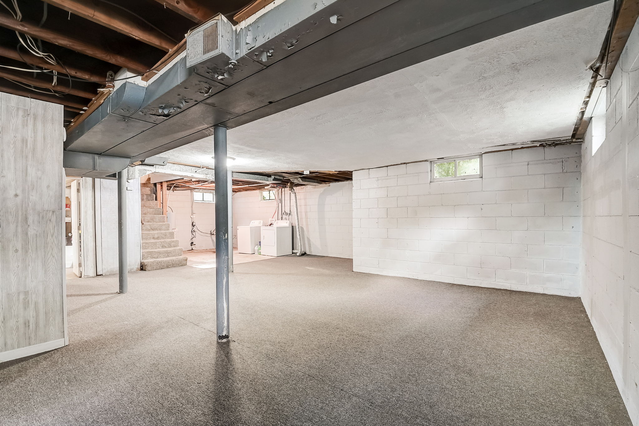120 West Roberts Road Indianapolis, IN 46217 - Photo 44 of 65 Gallery Image 44