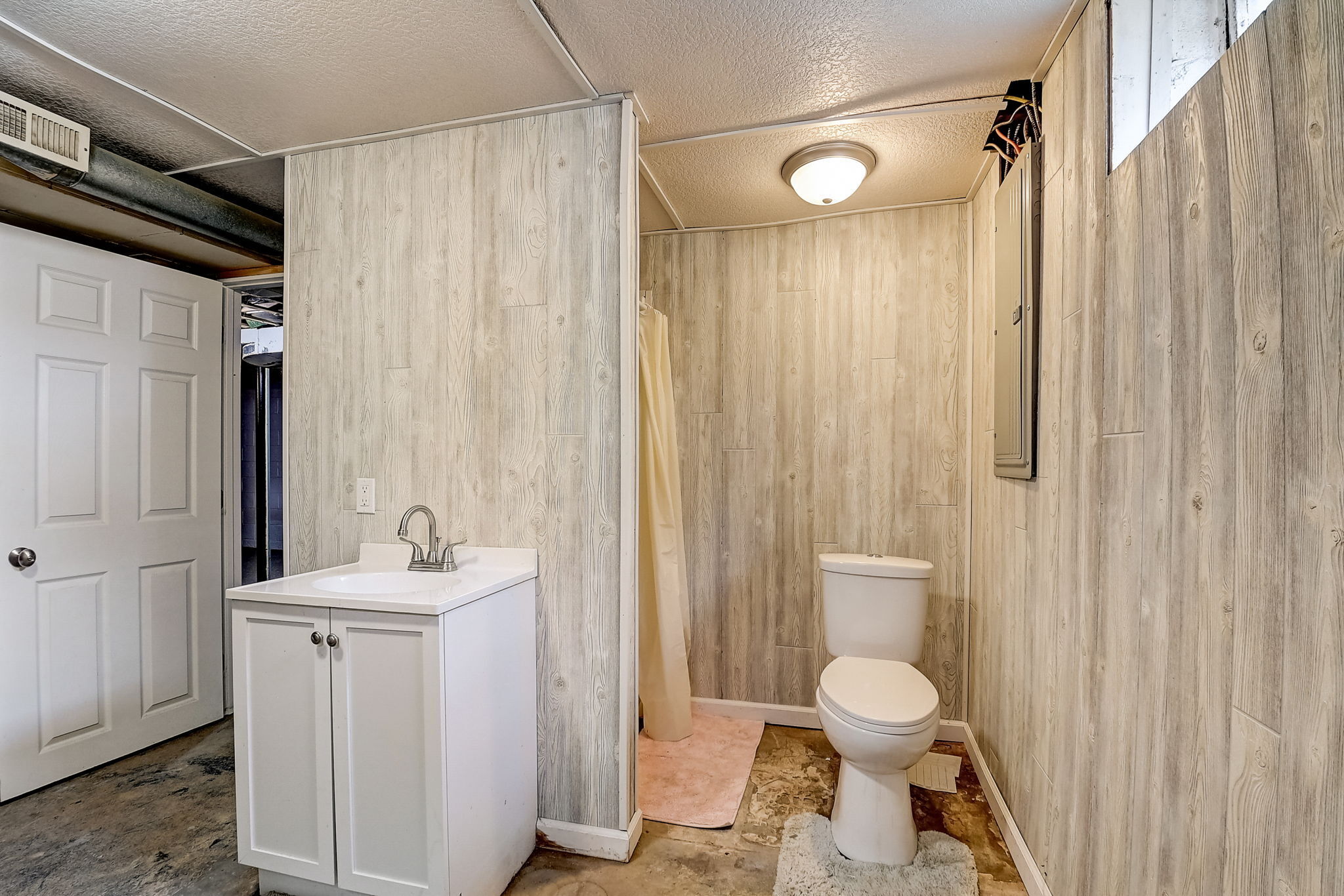 120 West Roberts Road Indianapolis, IN 46217 - Photo 46 of 65 Gallery Image 46