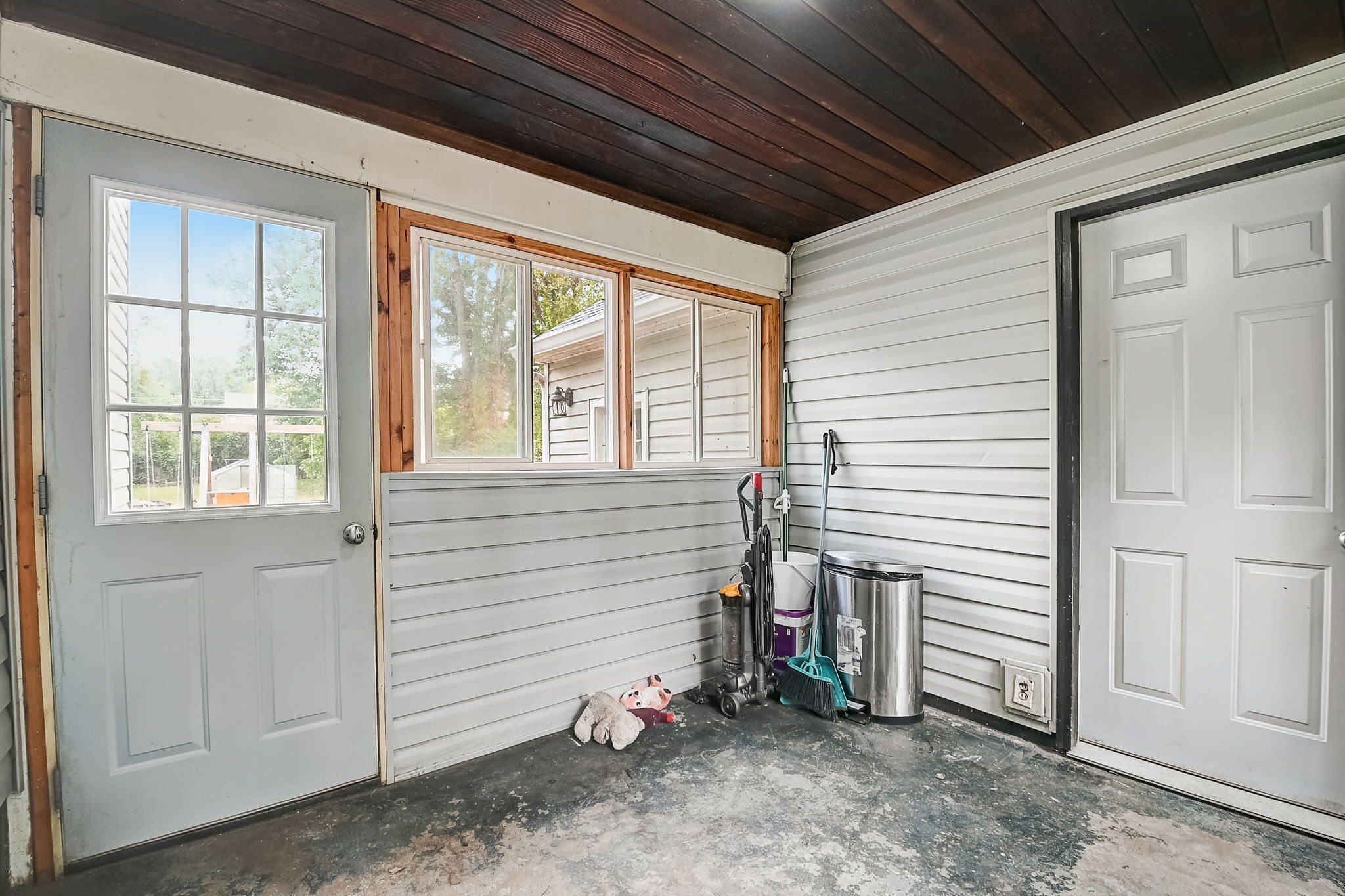 120 West Roberts Road Indianapolis, IN 46217 - Photo 48 of 65 Gallery Image 48