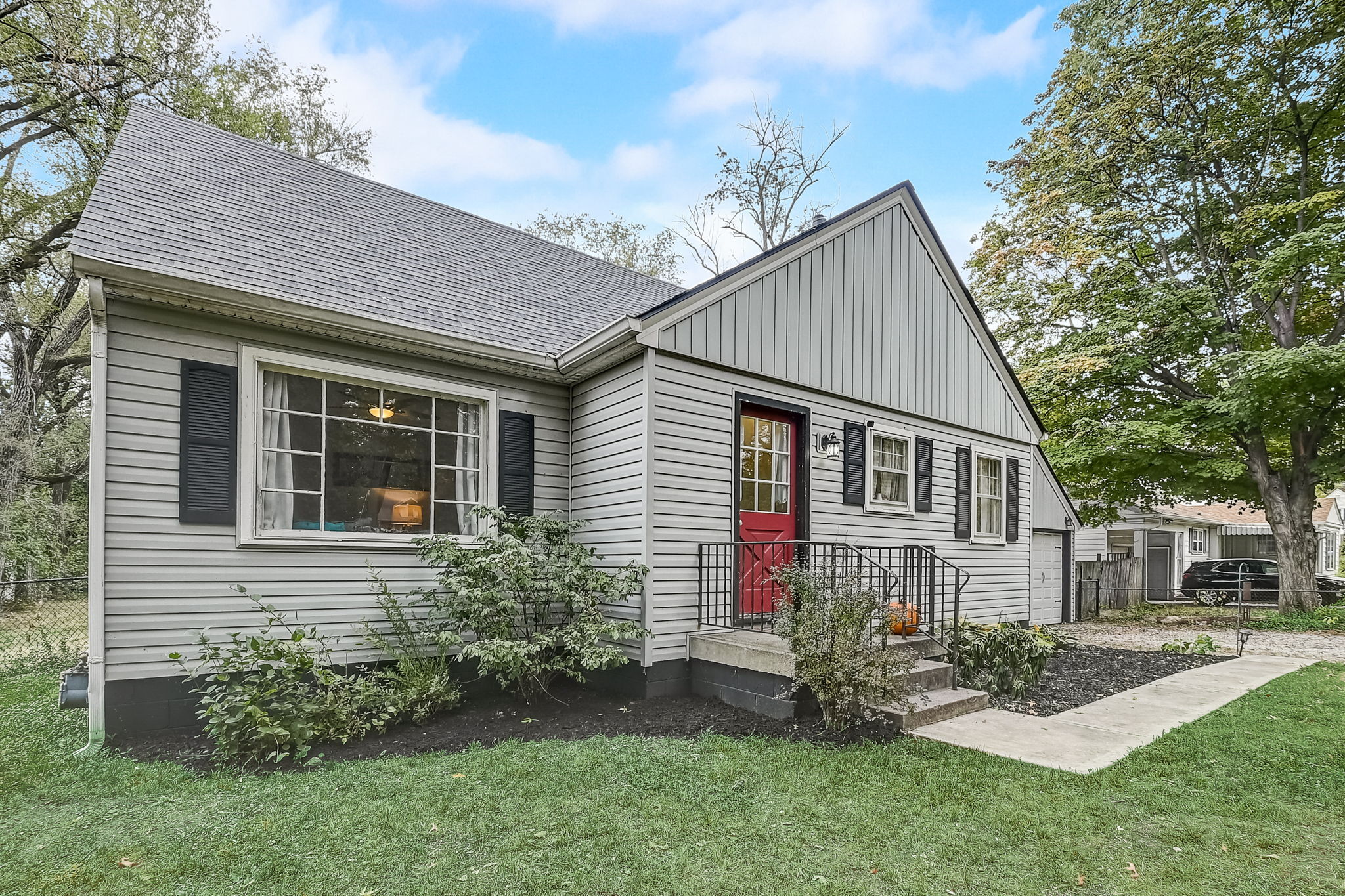 120 West Roberts Road Indianapolis, IN 46217 - Photo 9 of 65 Gallery Image 9