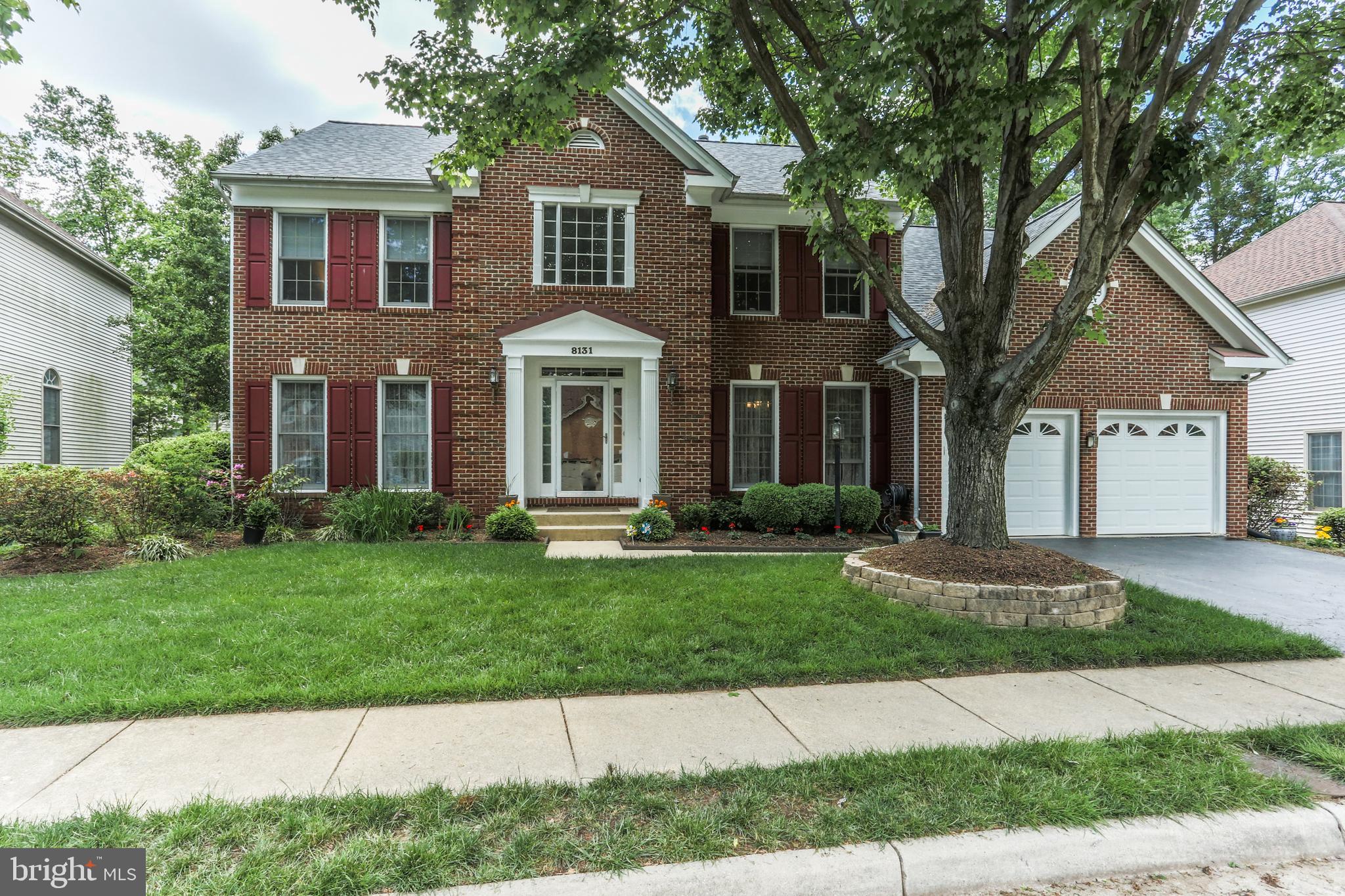 8131 Ridge Creek Way Springfield, VA 22153 - Photo 3 of 57