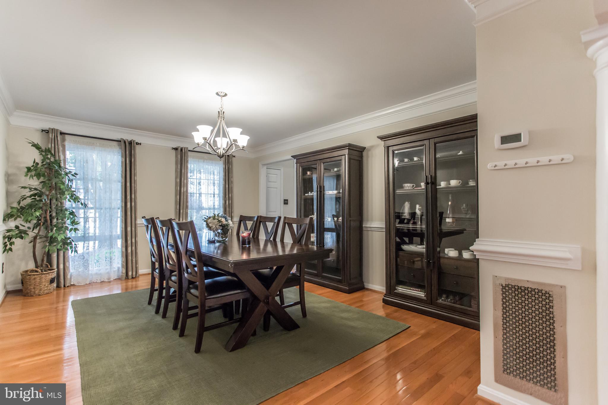8131 Ridge Creek Way Springfield, VA 22153 - Photo 23 of 57