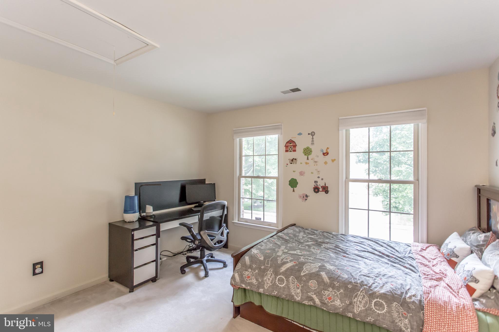 8131 Ridge Creek Way Springfield, VA 22153 - Photo 33 of 57