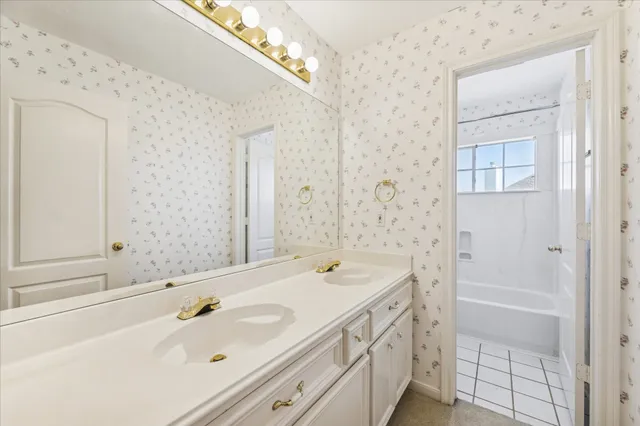 $439,999 | 6511 St Jude Drive, Pasadena, TX 77505